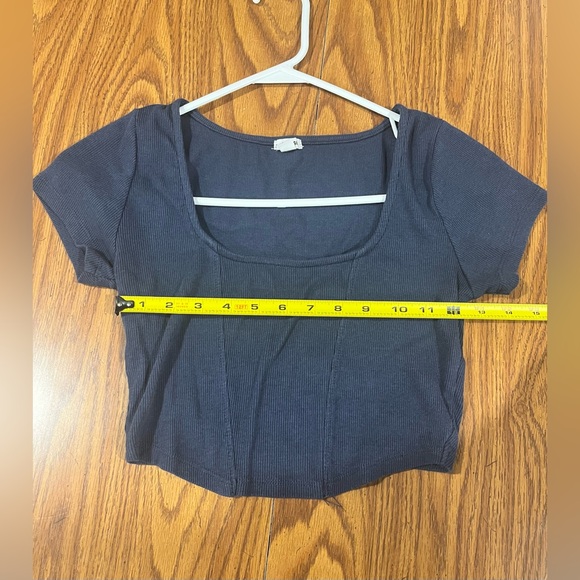 Garage Navy Blue Ribbed Crop Top - Size Medium - Picture 4 of 6